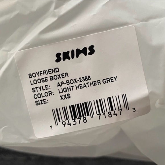 Skims Boyfriend Loose Boxer Light Heather Grey XXS | New with Tags - Picture 3 of 12